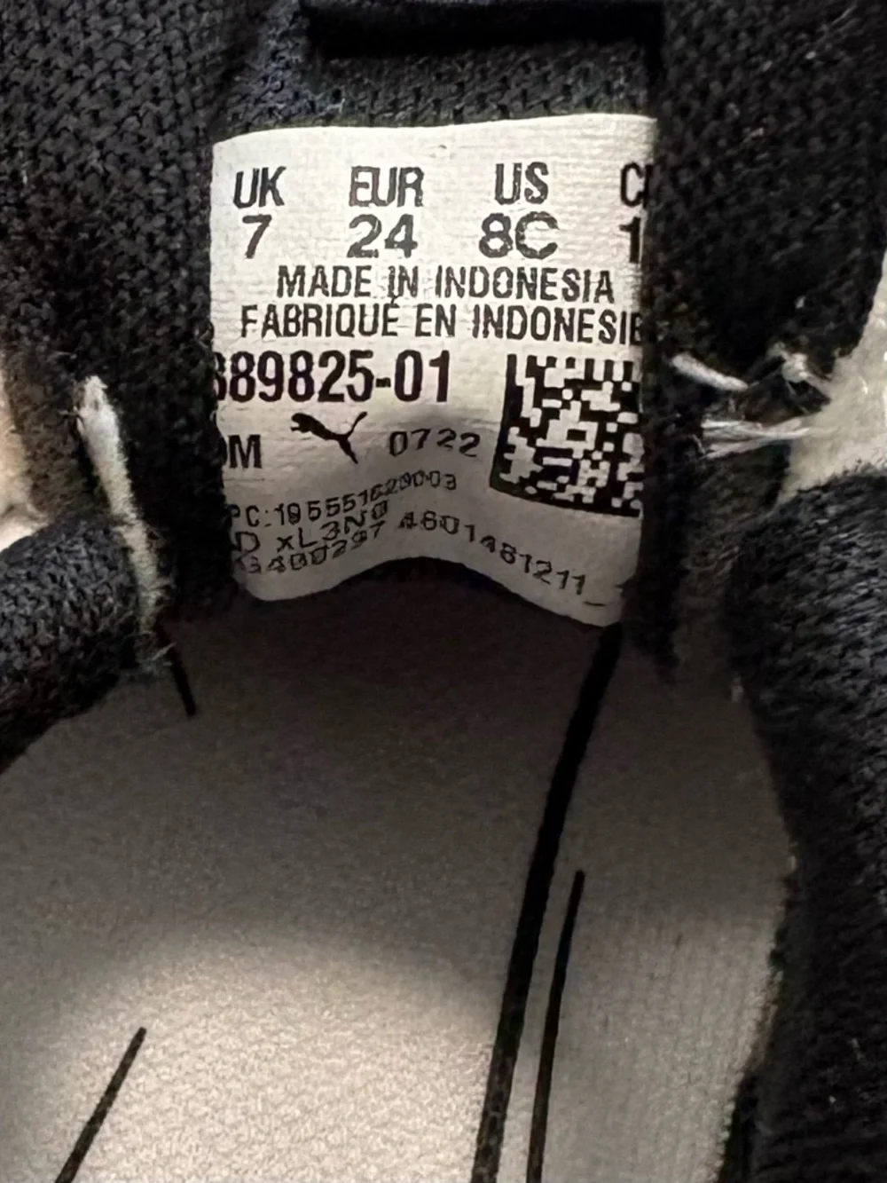 PUMA RS-X Black and White Running Sneakers 8 NWOT
